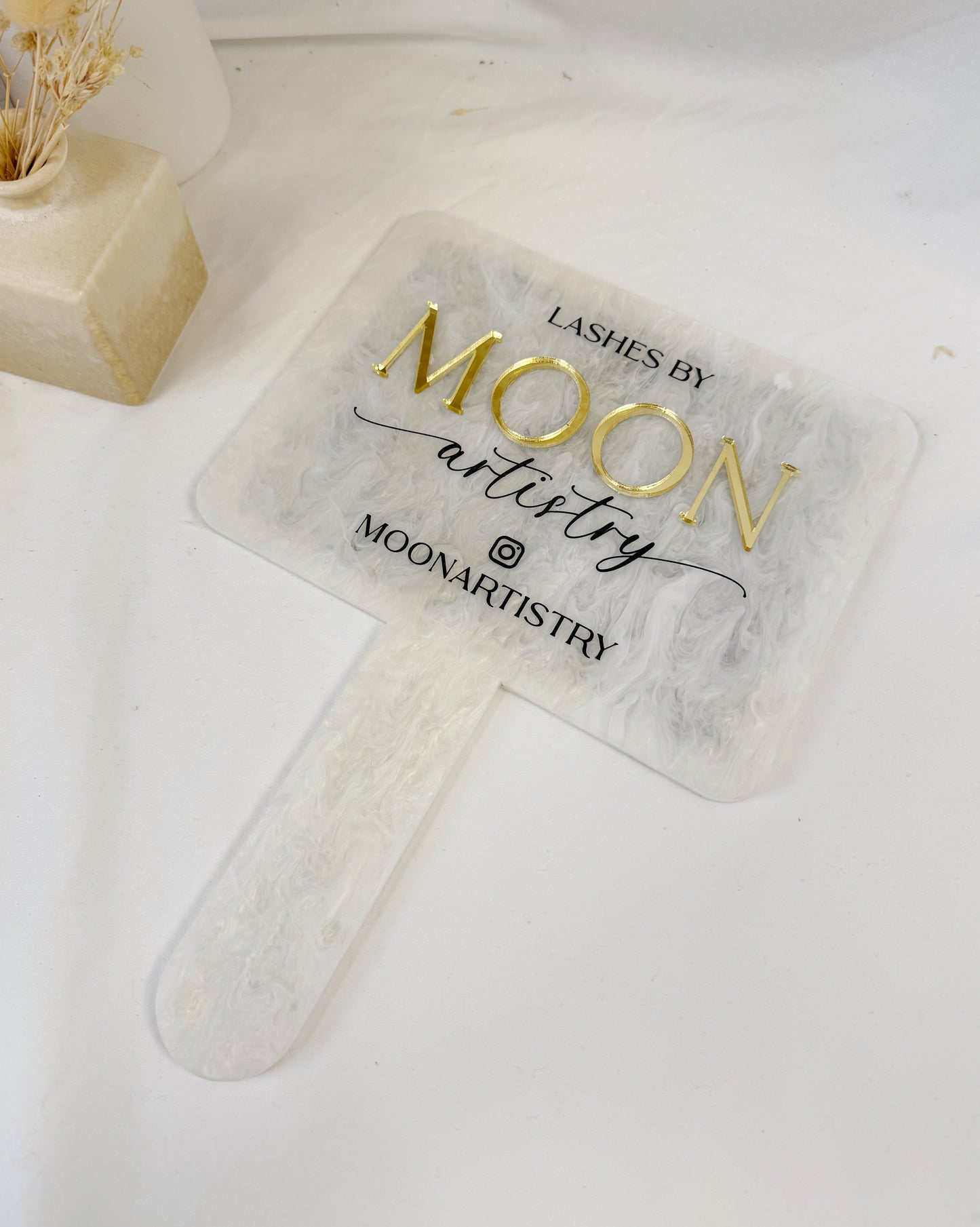 Personalized Handheld Salon Mirror – Acrylic Client Reveal Mirror for Beauty Professionals
